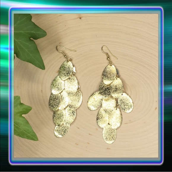 Jewelry - GOLD WATERFALL EARRINGS (E2)